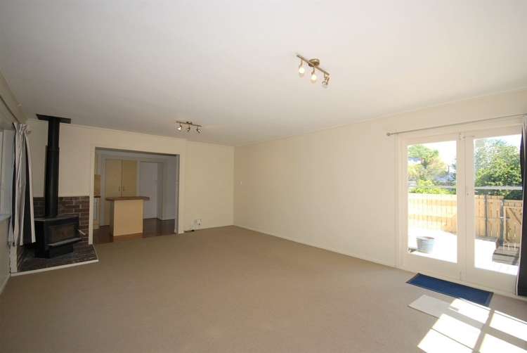 1 Renata Crescent Te Atatu Peninsula_6