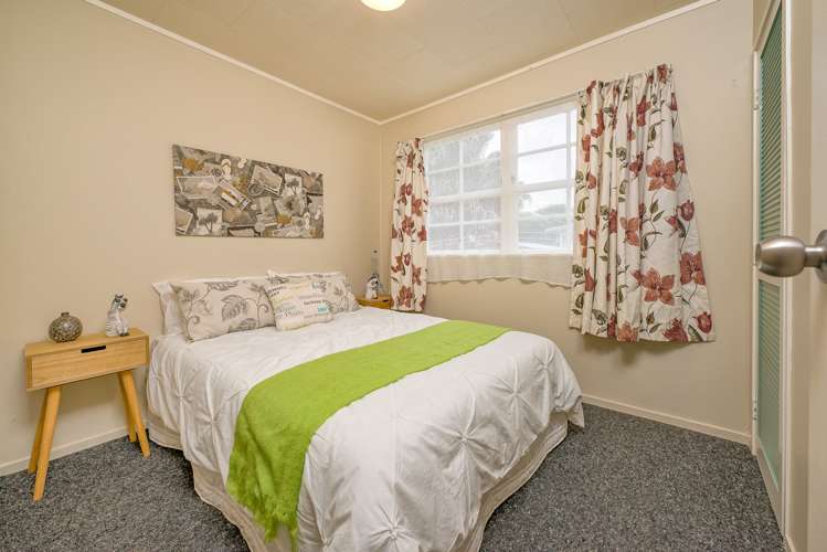 27 Fairdale Avenue Red Hill_6