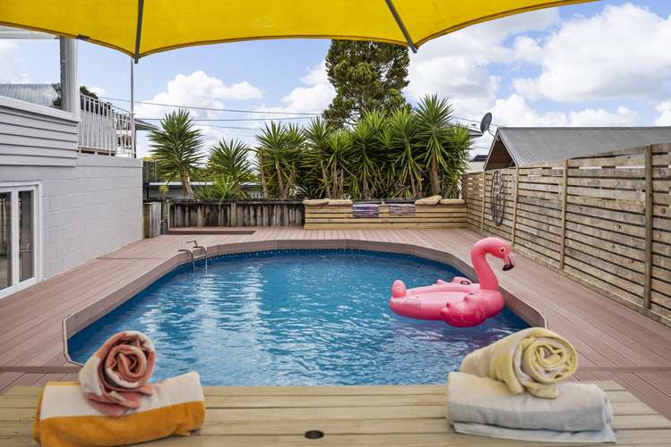 1/54 Tirimoana Road Te Atatu South_14