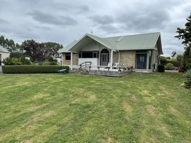 285 Eureka Road_0