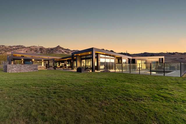 A landmark Bendigo Hills trophy Estate