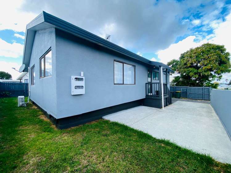 1/10 Solveig Place Randwick Park_11