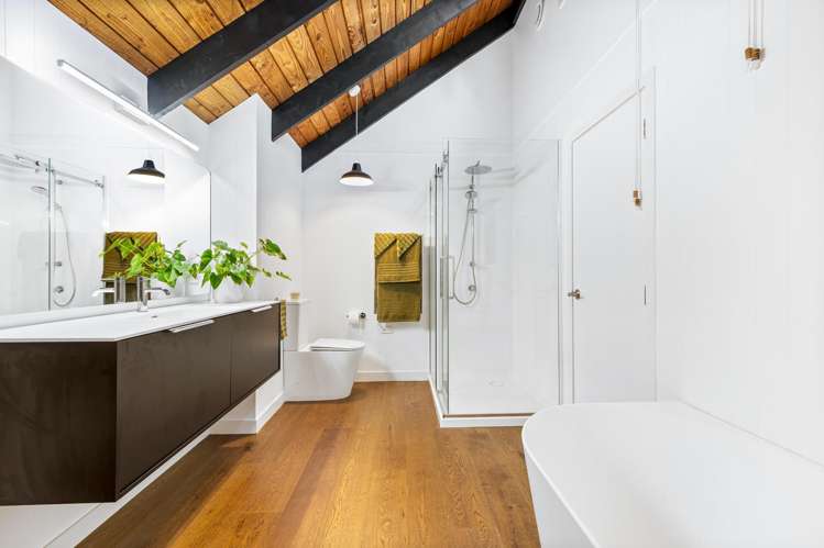 8 Eucalyptus Place Beach Haven_12