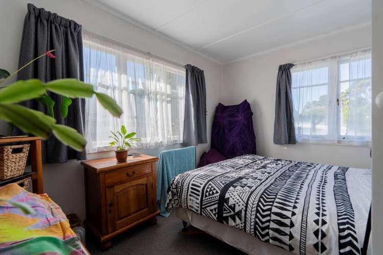 52 Main Road Raglan_13