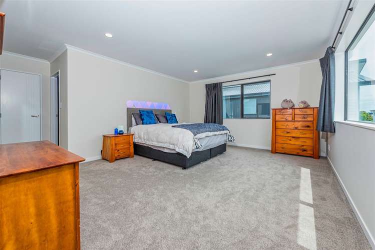 2 Silvereye Road Hobsonville_16