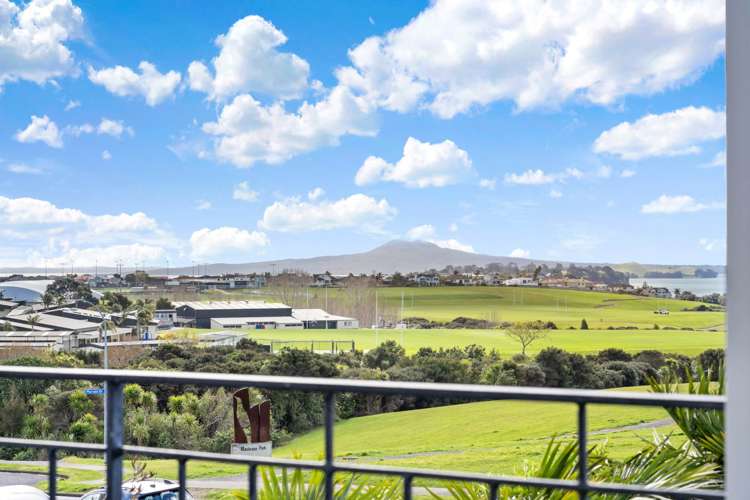 105 Macleans Road Bucklands Beach_18