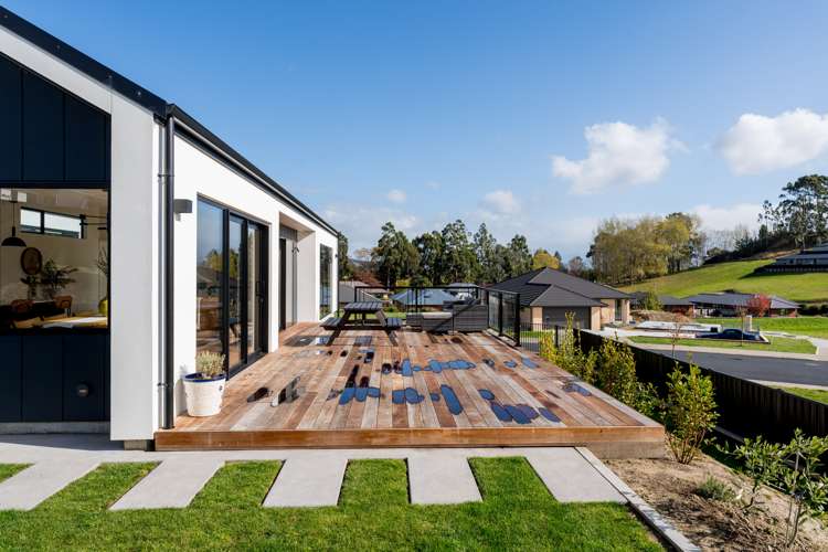 61 Heathfield Drive Mosgiel_9