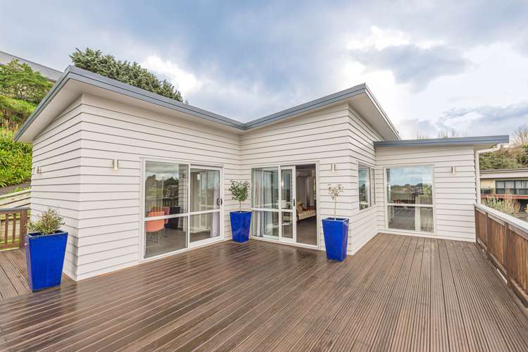 5 Charles Close Springvale_15