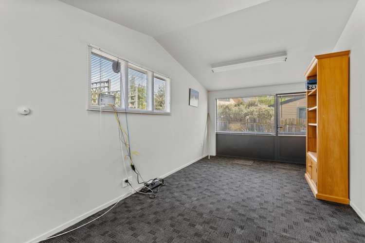 16 Craig Place Alexandra_25