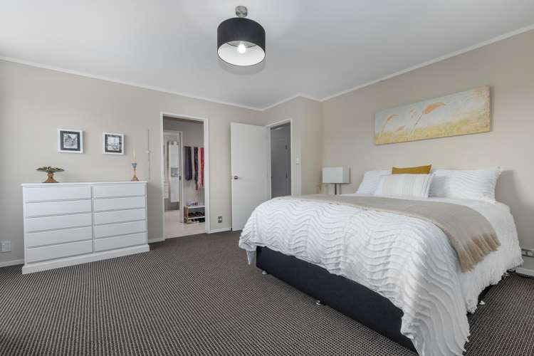 9 Kinnel Grove Papakowhai_14