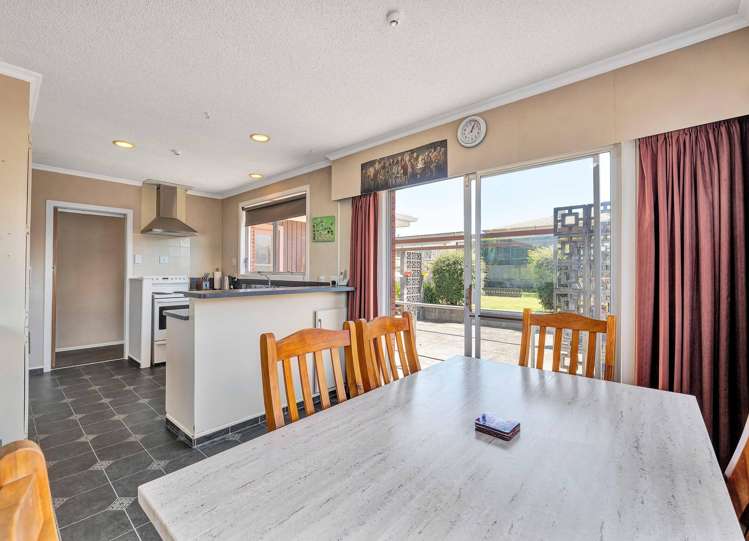 8 Kennedy Place Merrilands_1