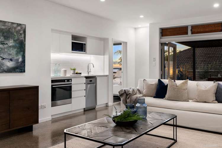 3 Omana Heights Drive Maraetai_12