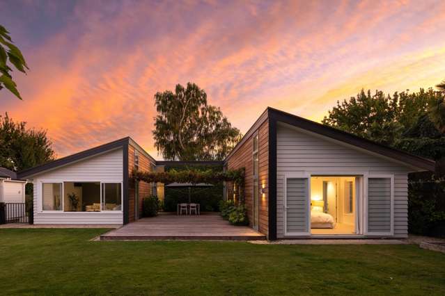 Final viewings, deadline brought forward