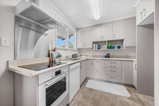 8 Wavell Crescent Lansdowne_1
