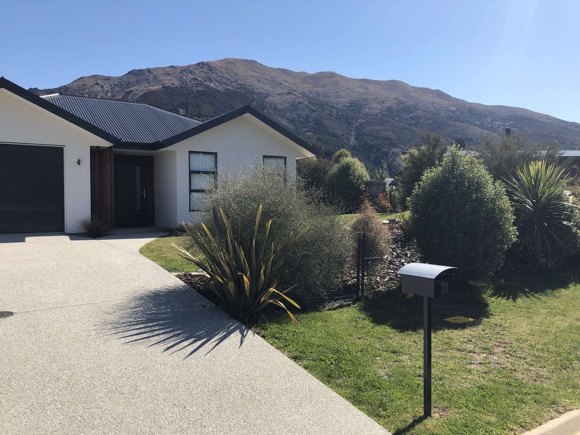 28 Hewson Crescent Lake Hawea_0