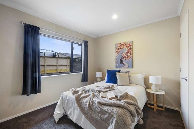 15a Marchant Place Westown_13