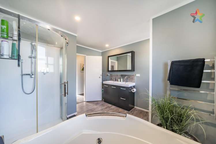 43 Discovery Drive Whitby_12