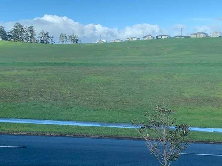 52 Butler Stoney Crescent Silverdale_17