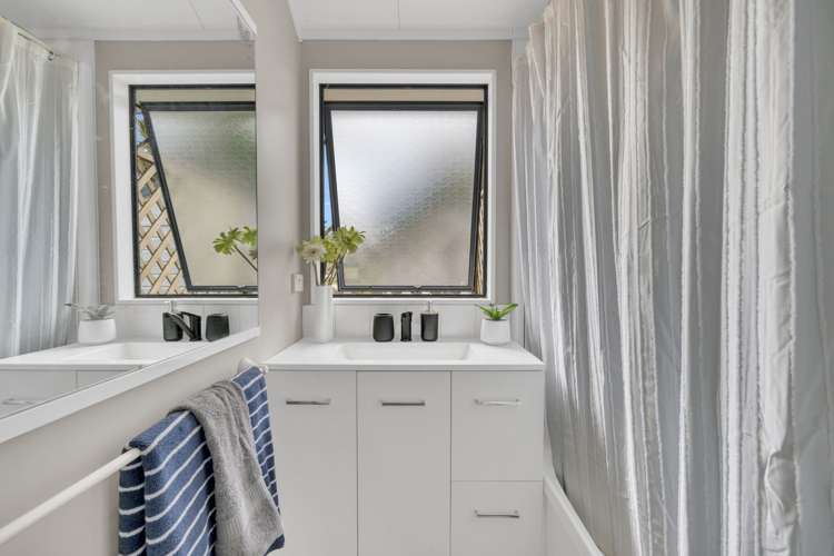 16 Tamure Place Ruakaka_18