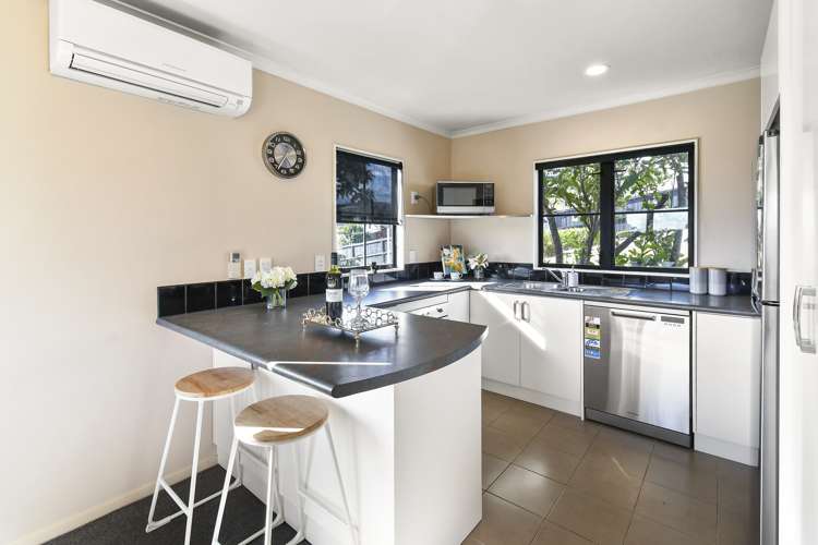 25 Libnai Avenue Clover Park_7