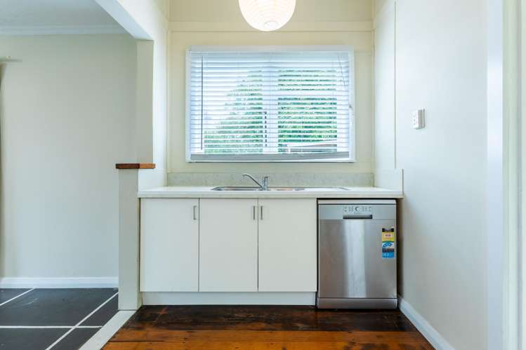 282 High Street Dannevirke_6