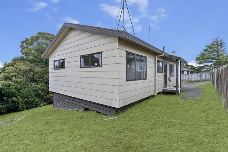 26 Southview Place Wattle Downs_14