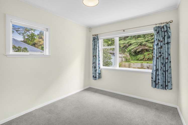 79 Hair Street Wainuiomata_11