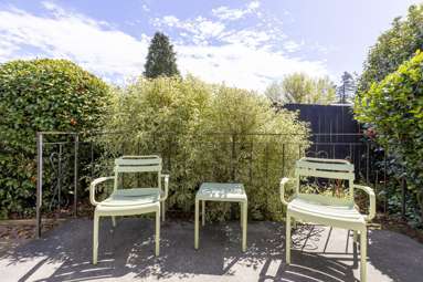 2/7 Kathleen Place_3