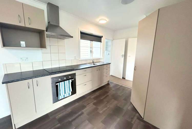 53A Sylvan Crescent Te Atatu South_1