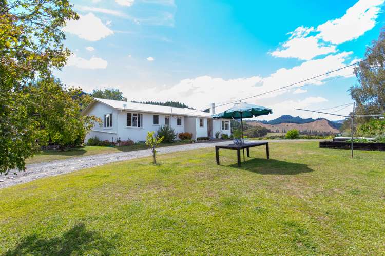 2719b State Highway 4 Mangamahu_13