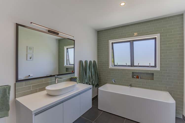 18d Graingers Lane Waipukurau and Surrounds_17