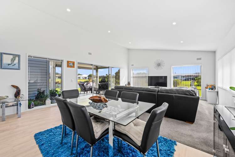 9 Kamahi Place One Tree Point_13