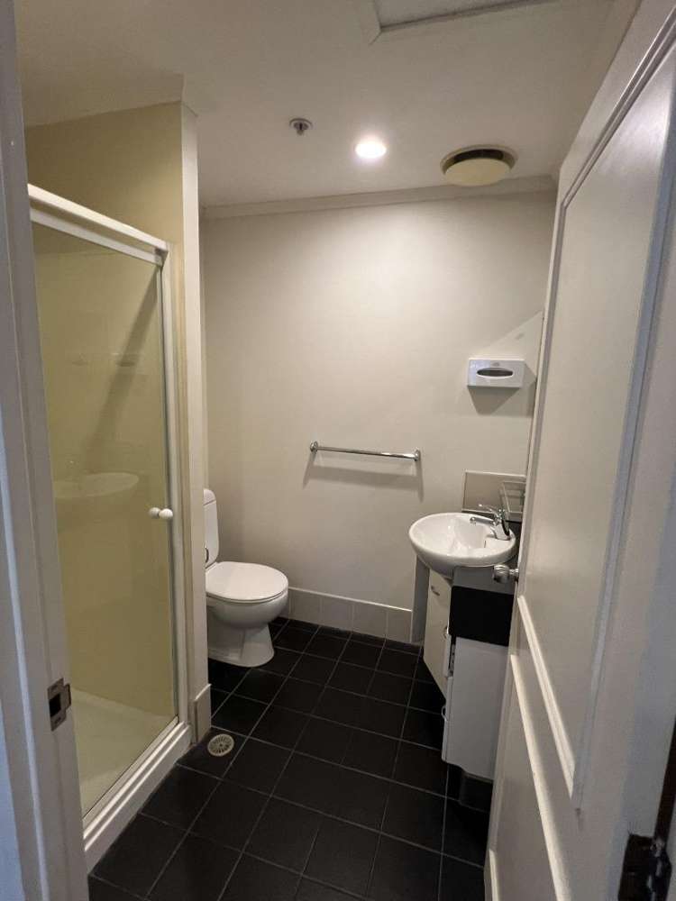 910/27 Victoria Street West City Centre_7