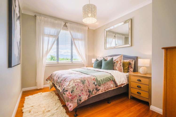 211 Old Coach Road_2