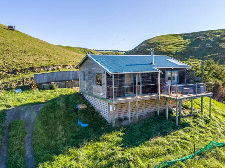 32 Whangaimoana Beach Road Lake Ferry_1