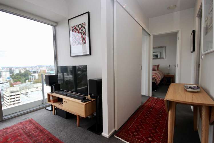 29XX/6-8 Lorne Street 10015_3