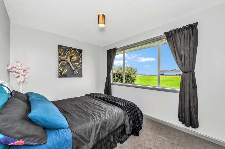 83 Gordon Street Southbridge_16