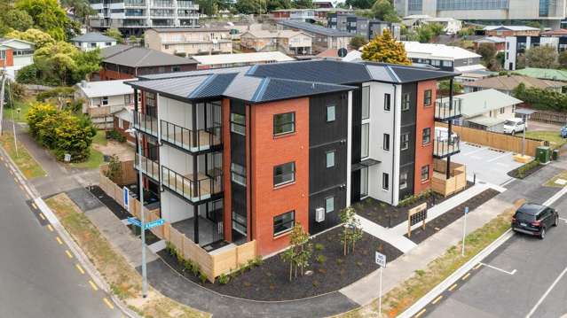 New Self Contained Apartment!