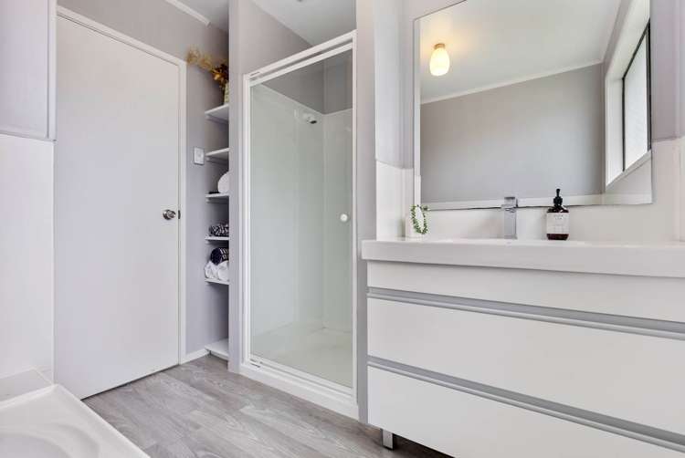 94 Lancaster Road Beach Haven_15