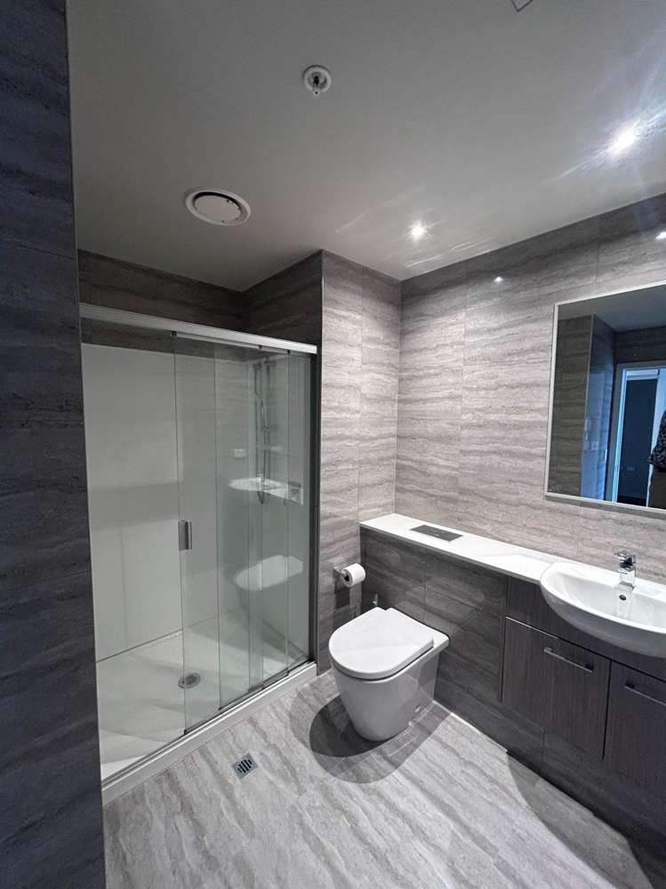 506/3 Rose Garden Lane Albany_3