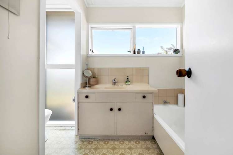 161 Second View Avenue Beachlands_21