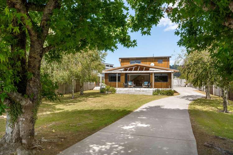 210 Linton Crescent Whangamata_24