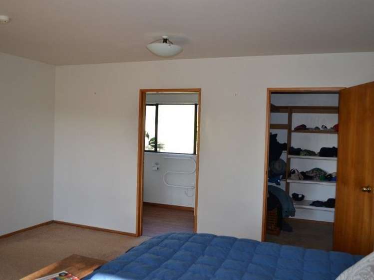 84 Broad Road Sefton_7