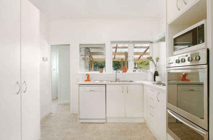 39 Kawiti Avenue Point England_7