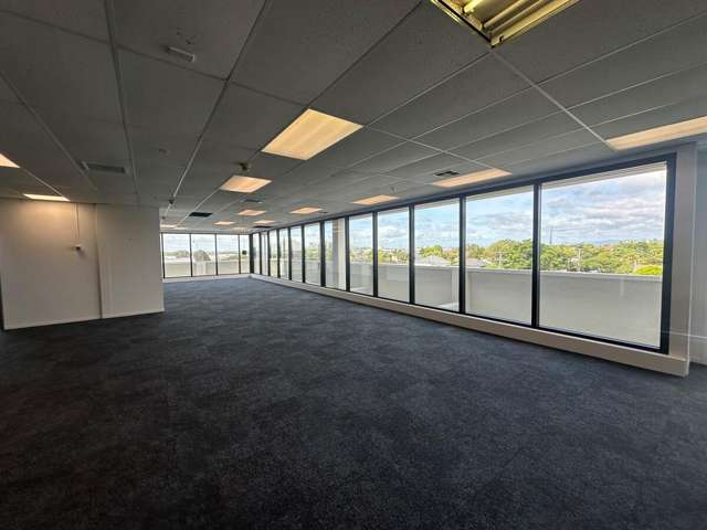 173 Captain Springs Road Onehunga_3