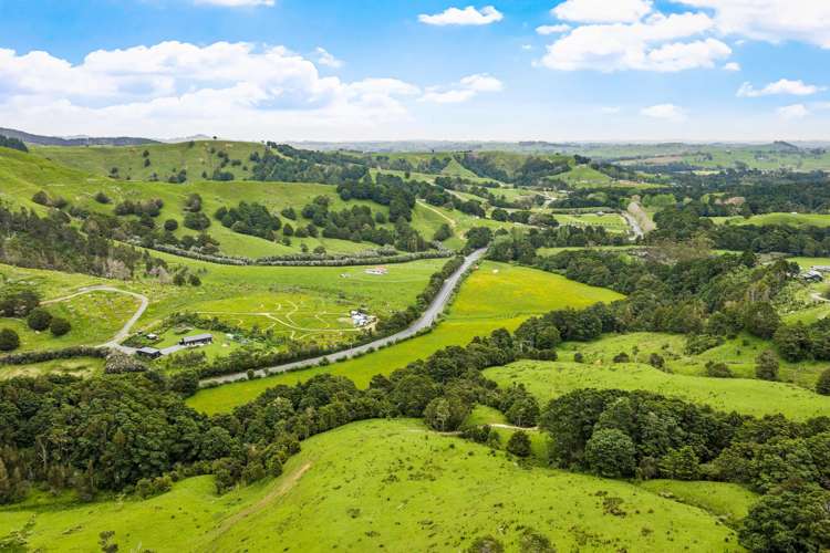 723 Whangaripo Valley Road Whangaripo_4