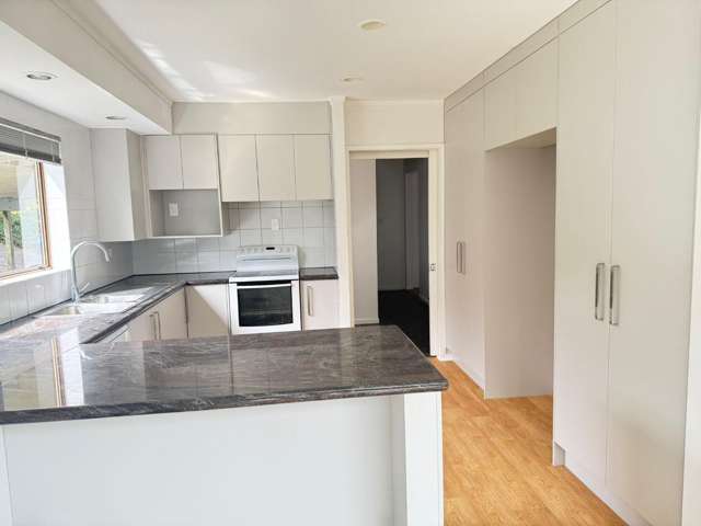 5b Himalaya Crescent Lynfield_1