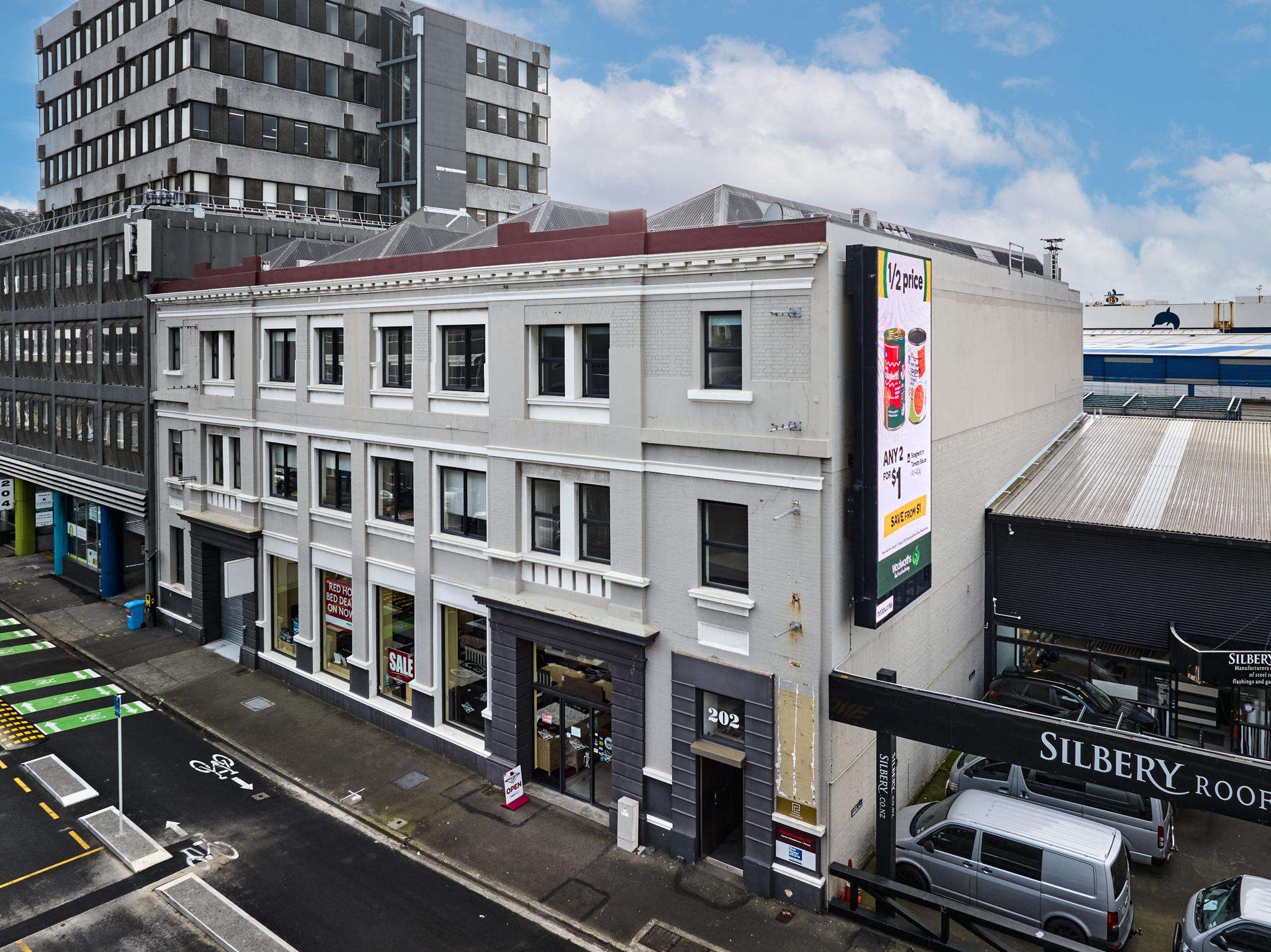 Wellington building under receivership for sale