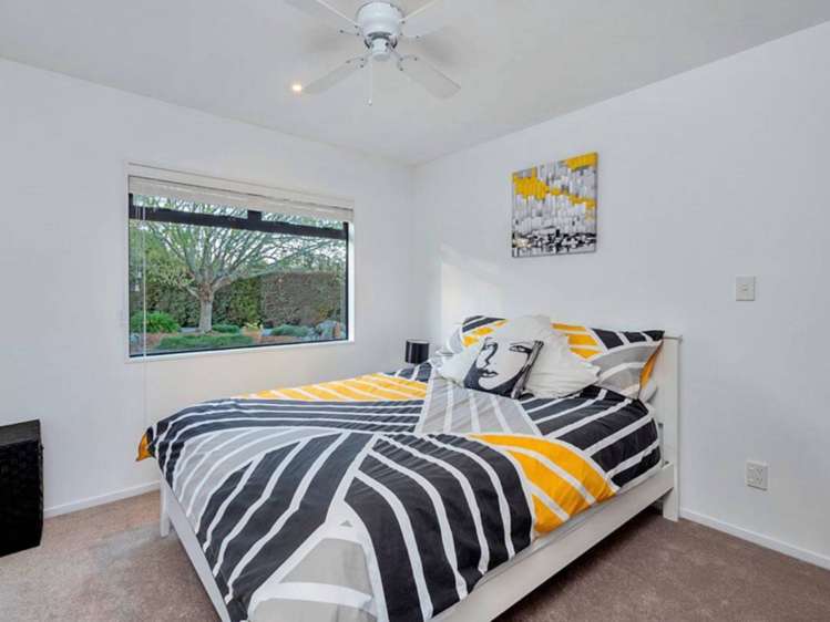 151 Top Road Dairy Flat_10