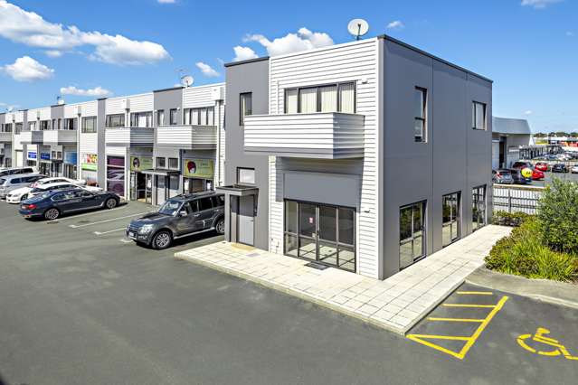 13/28 Torrens Road Pakuranga Heights_3